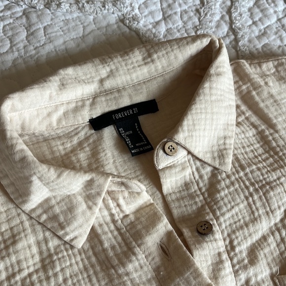 Forever 21 Collared Shirt - Picture 2 of 3